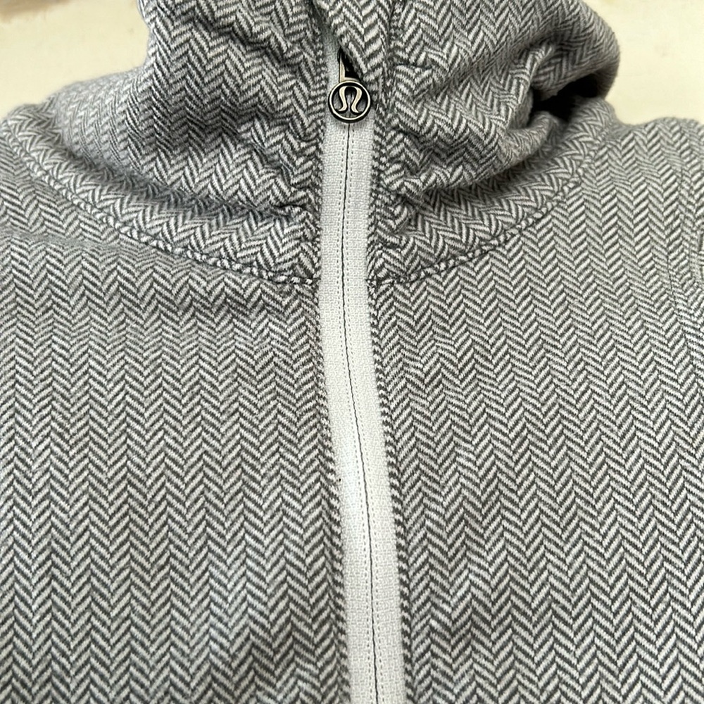 Lululemon base layer with quarter zip
